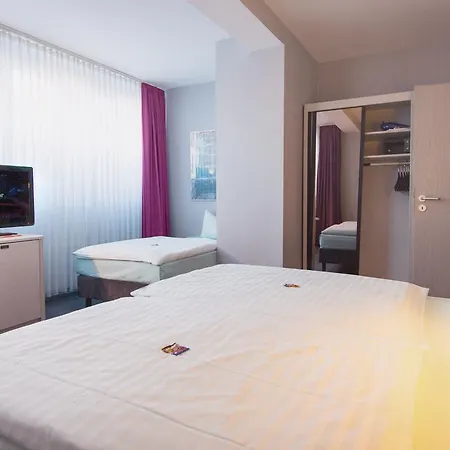 Отель Excelsior 3*